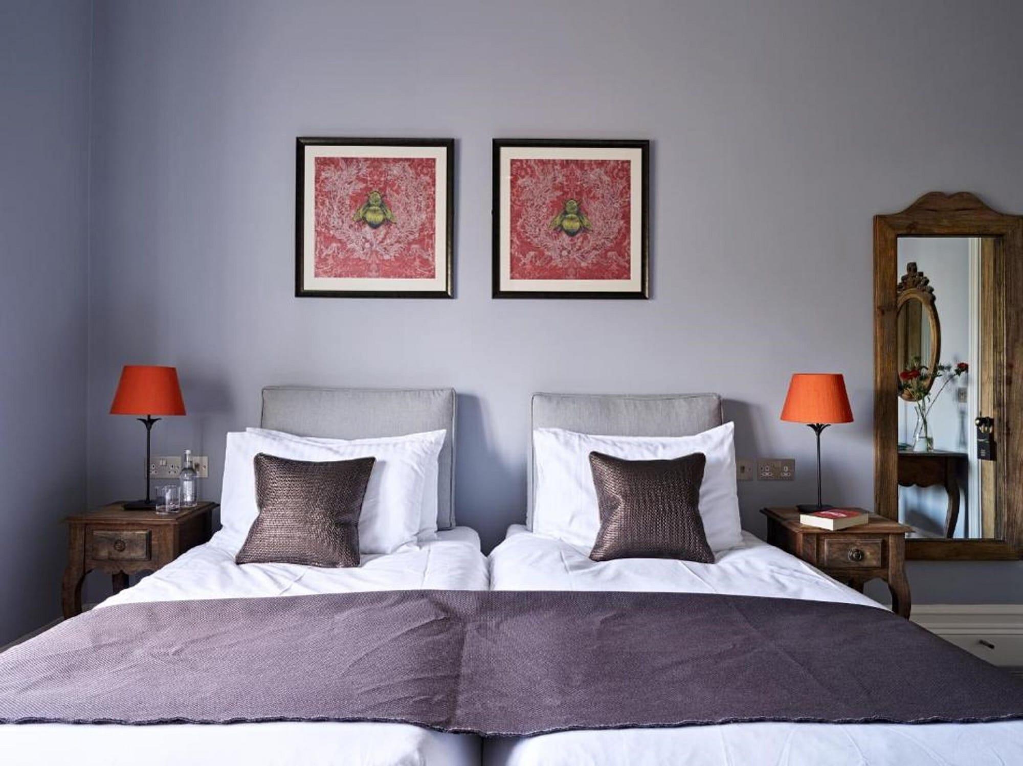 Cotswold Grange Bed & Breakfast Челтнъм Екстериор снимка A bedroom at the hotel