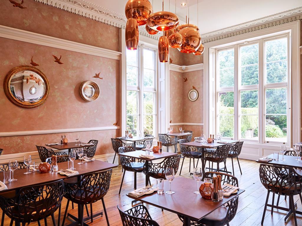 Cotswold Grange Bed & Breakfast Челтнъм Екстериор снимка The restaurant at The Old parsonage