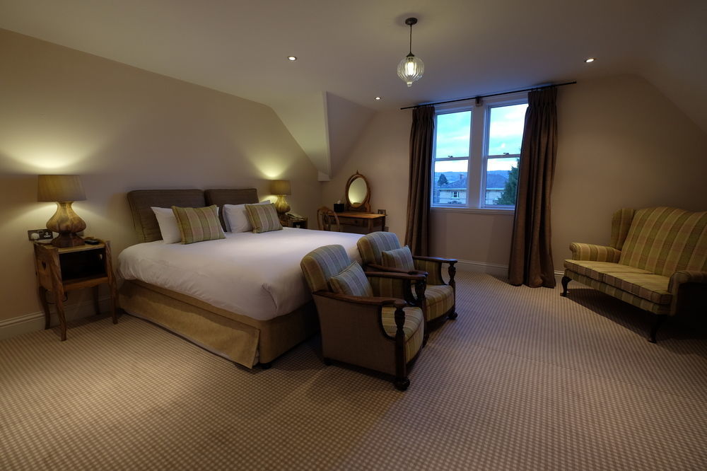 Cotswold Grange Bed & Breakfast Челтнъм Екстериор снимка A bedroom at the hotel